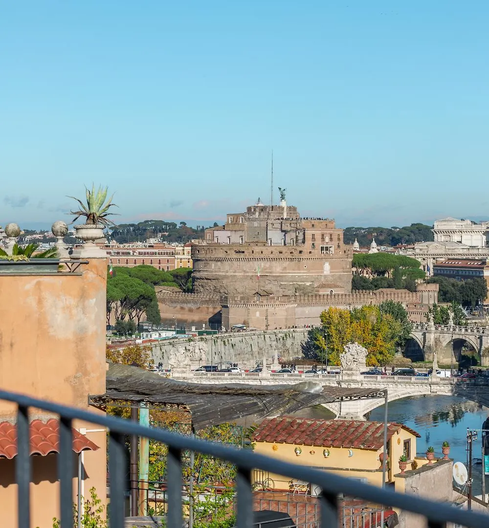 The Attico: Best View Of Rome 0*,